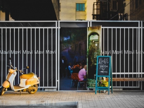 Mavi Cafe